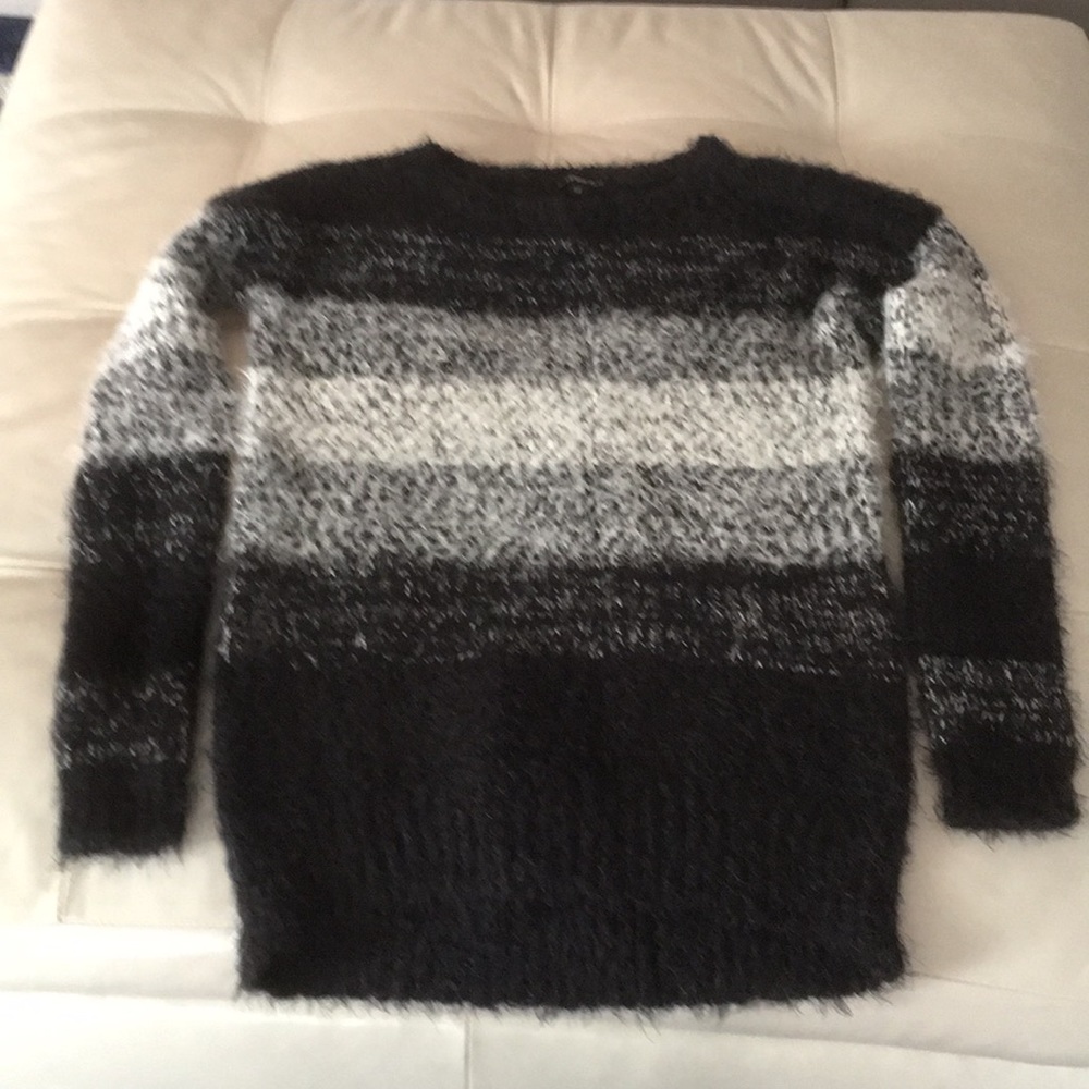 Heavyweight sweater